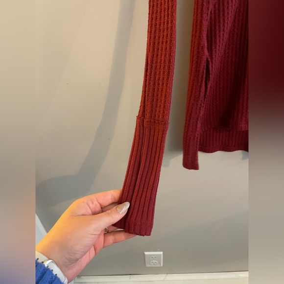 Princess Vera Wang Dark Red Long Sleeve Waffle Loose Shirt - Picture 3 of 5